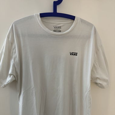 Vans white tshirt