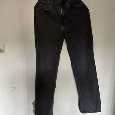 COS Straigh Leg Jeans schwarz