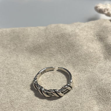 Silver 925 ring