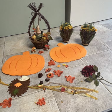Set de décoration d’automne avec citrouilles