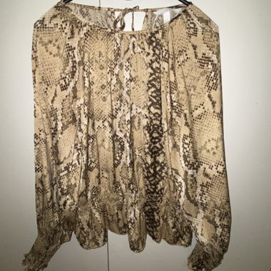 Blusa stampa serpente