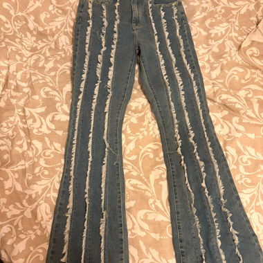 Jeans mit Schlag aus Denim