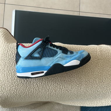 Jordan 4