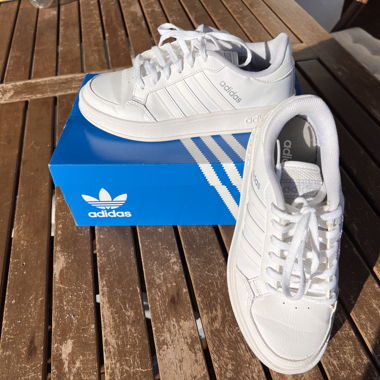 ADIDAS BREAKNET