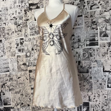 Robe en soie imprimée à la main représentant un ange
