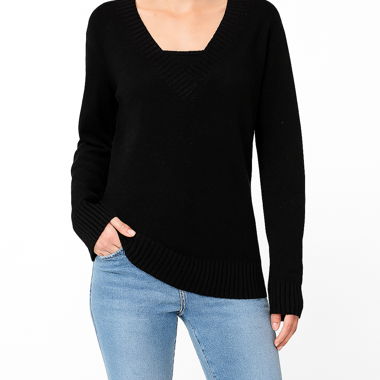 Maglione di lana nero