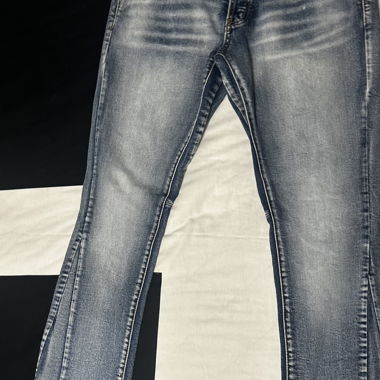 Mnml flared jeans 32