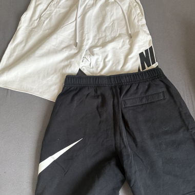 Short sportivi Nike