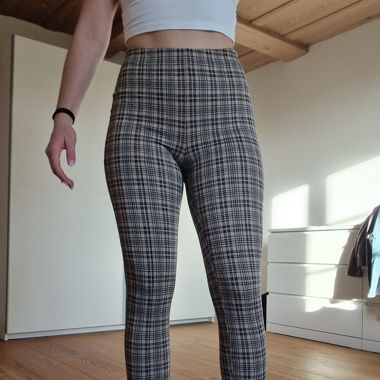 Gemusterte Hose