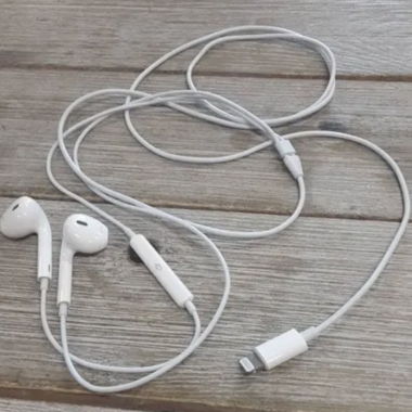 Apple EarPods Lightning