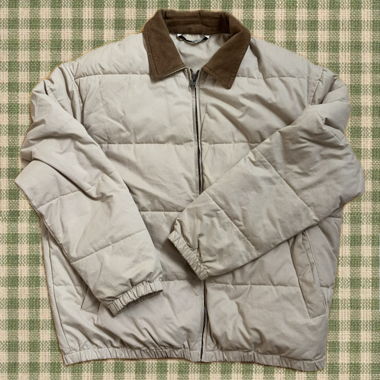 Giacca trapuntata beige
