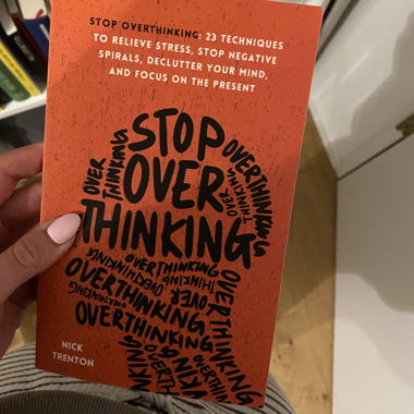 Libro Stop Overthinking