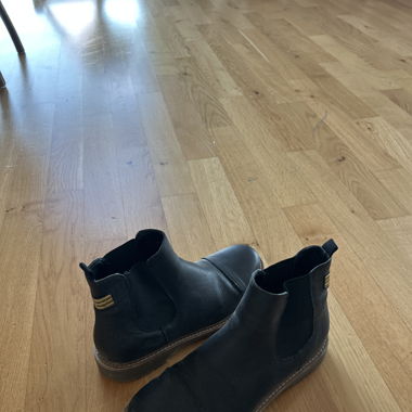 Bottines noires taille 39