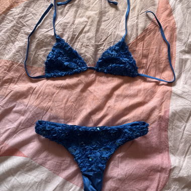 Ensemble de bikini bleu