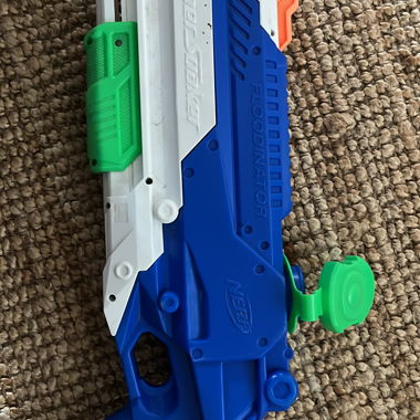 Pistola ad acqua Nerf Super Soaker