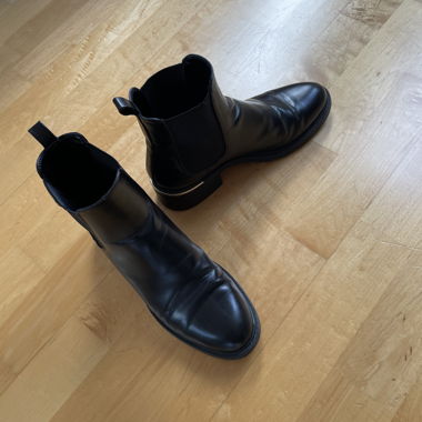 Chelsea boots Zara