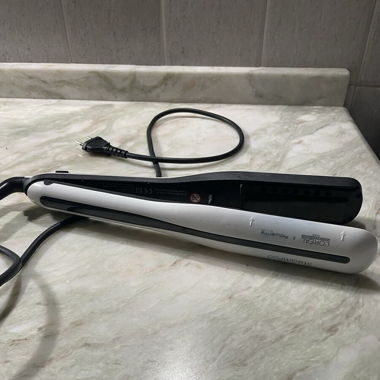 Straighter Haarglätter 