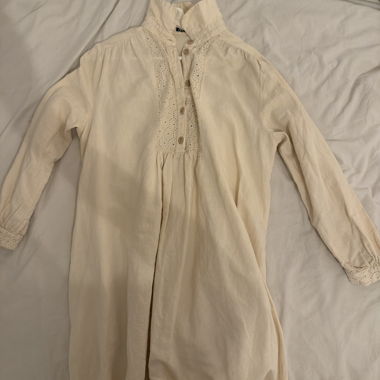 Tunica beige ricamata