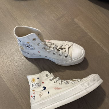Convers Plateau Sneaker
