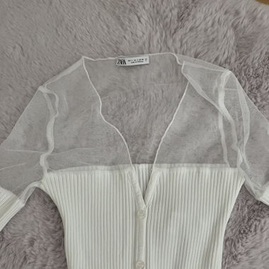 Top von Zara