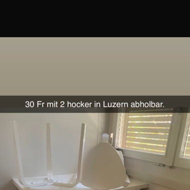 Tisch mit 2 hocker
