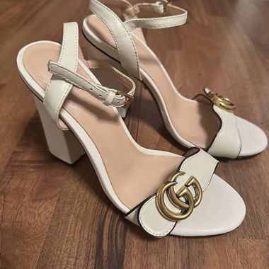 Gucci Marmont Sandalen