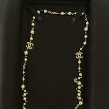 Collier de Perle Chanel 