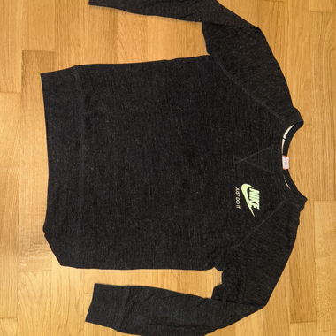 Top Nike