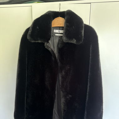Faux Fur Mantel schwarz