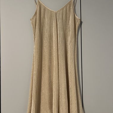 Robe à bretelles beige