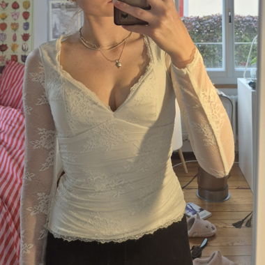 Top in pizzo Abercrombie