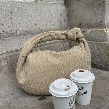 Pochette tissée moyenne en daim
