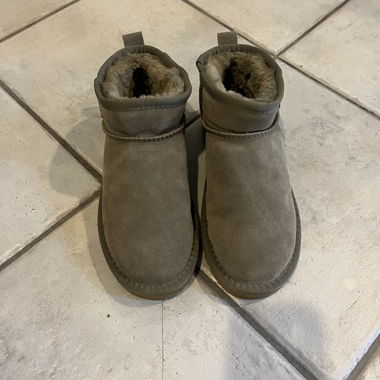 Uggs