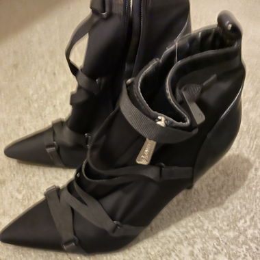 Beautiful B style Boots 
