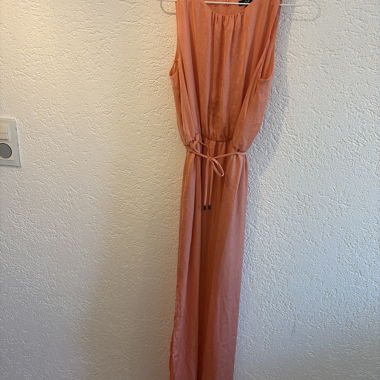 Robe couleur orange