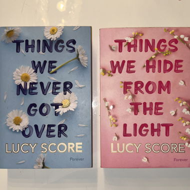 Band 1 and 2 of the Knockemout series