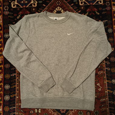 Nike grey crewneck sweatshirt