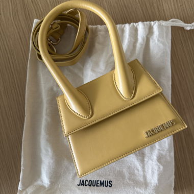 Jacquemus Chiquito mustard