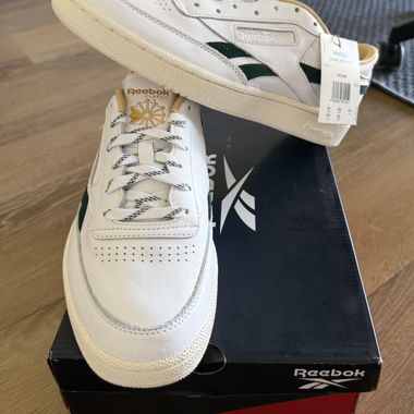 Reebok Club C Revenge, 42.5, weiss/gold, Deadstock