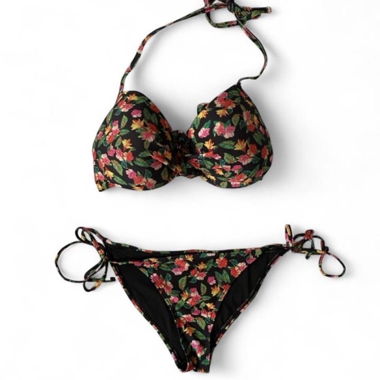 Blumiges Halter-Bikini-Set