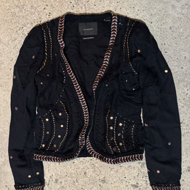 Bestickte schwarze Jacke