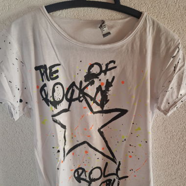 T-shirt maniche corte