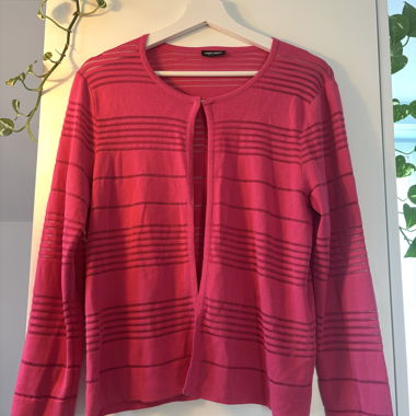 Pink fine-knit cardigan by Gerry Weber