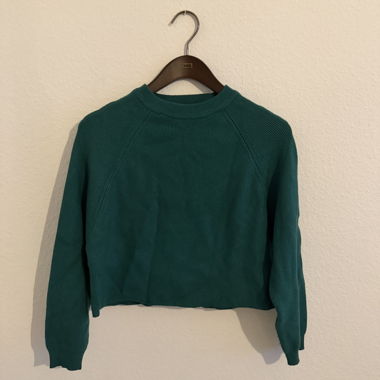 Maglione corto in maglia verde scuro
