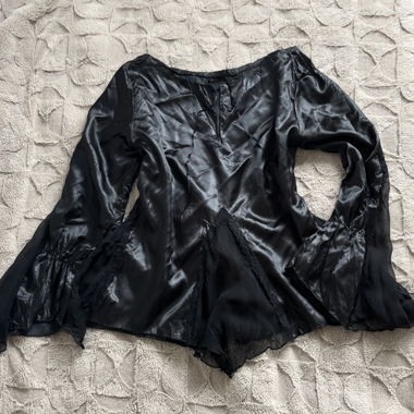 Camicia gotica nera