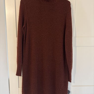 Strickkleid mit Rollkragen Jacqueline de Yong