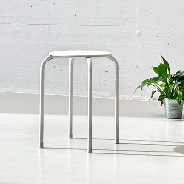 Hocker Model OLLY von micasa 