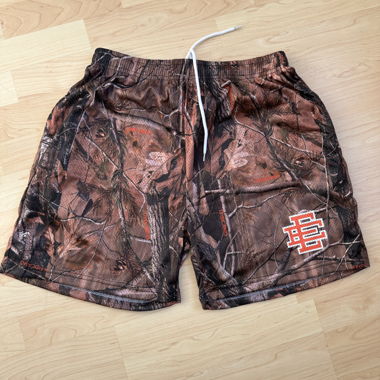 Shorts Eric Emanuel motif camouflage forêt
