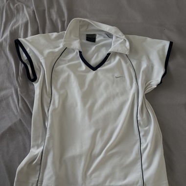 Vintage Nike Tennis Poloshirt – Weiß & Navy