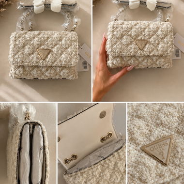 Borsa a mano GUESS piccola in bouclé